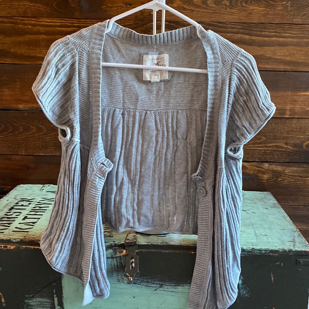 Y2K vintage Women’s Gray Hollister Shawl/Cover-up Size Medium